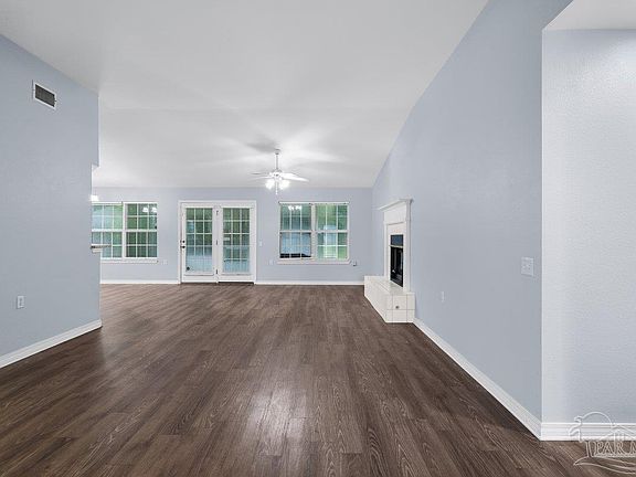 3rd image of 1039 Brownfield Rd