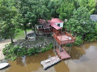 145 Getaway Ln, Surrency, GA 31563