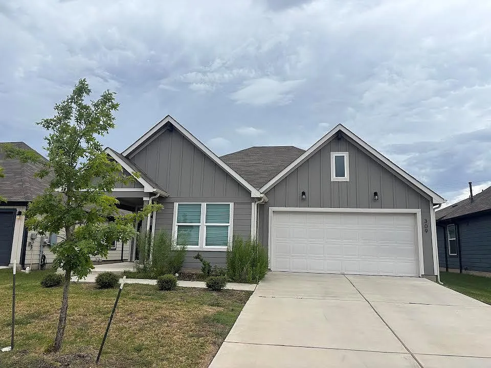309 Mulberry Creek Ln