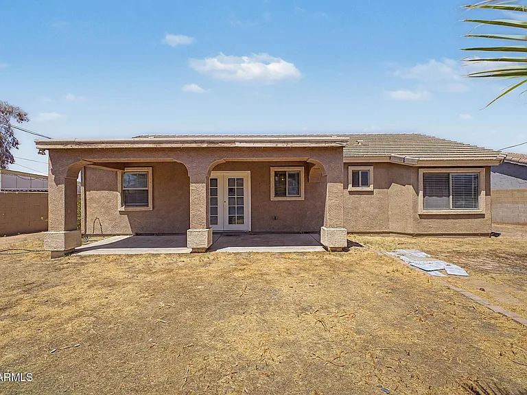11207 W Hopi St — Photo 29