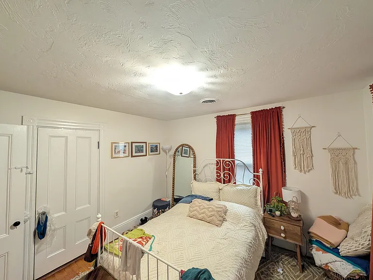 632 E 7th St #2 — Photo 7
