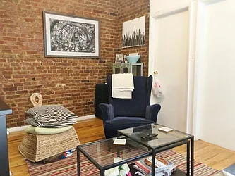 Rented by Best Apartments North Inc
