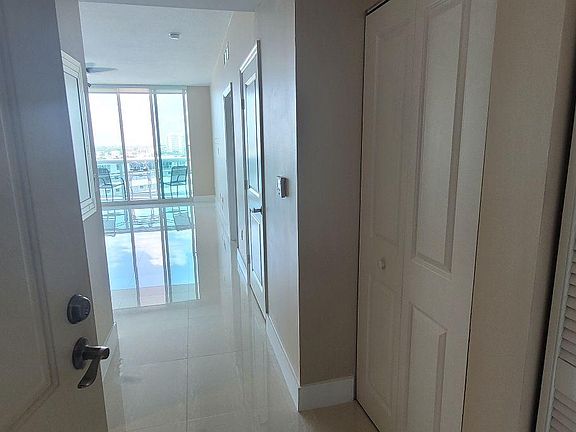 5th image of 7900 Harbor Island Dr APT 1222