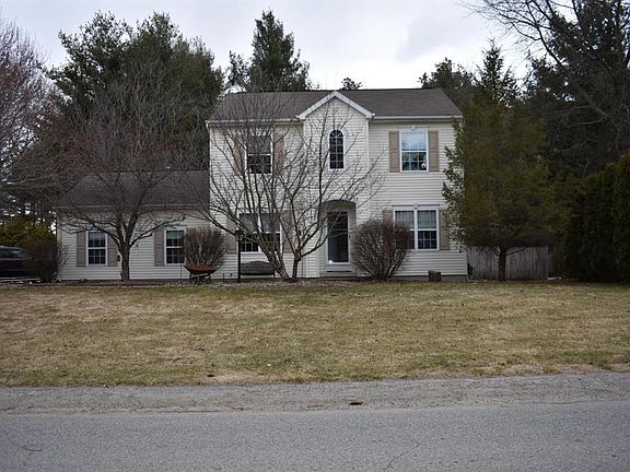 3rd image of 33 Pine Valley Dr
