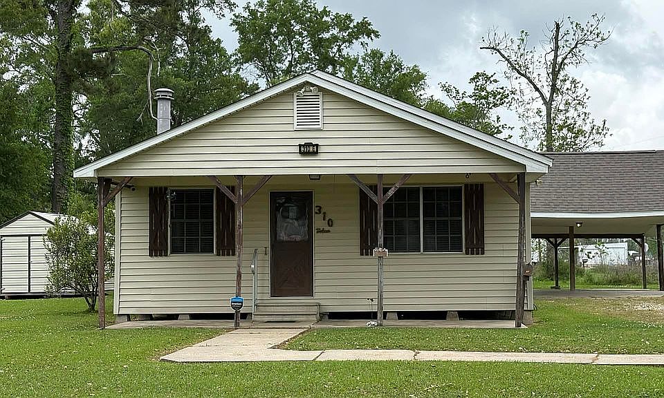 1st image of 310 E Velmer St