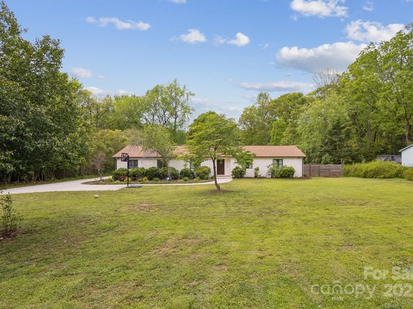 7200 Monroe Rd, Charlotte, NC 28212