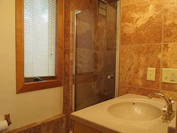 9 Phillips St — Photo 15