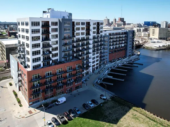 106 West Seeboth STREET #514, Milwaukee, WI 53204