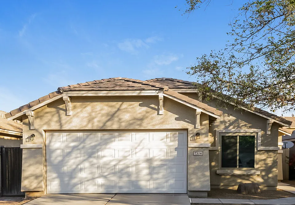 7374 W Magdalena Ln