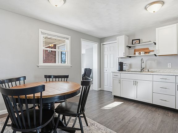 5th image of 5717-5721 W State St #132