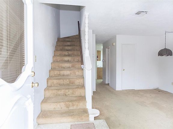 3rd image of 1403 Ramada Dr #1403