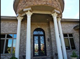 17145 Kings Fairway Ln, Grand Blanc, MI