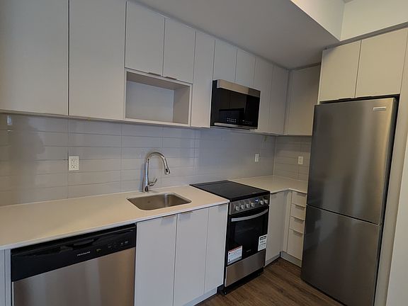 2nd image of 4569 Kingston Rd #503