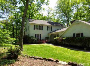 1078 Canterbury Ln, Chapel Hill, NC 27517
