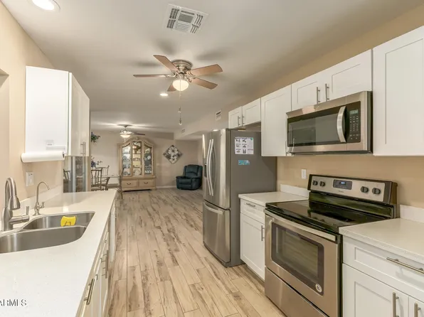 15004 N BOSWELL Boulevard, Sun City, AZ 85351