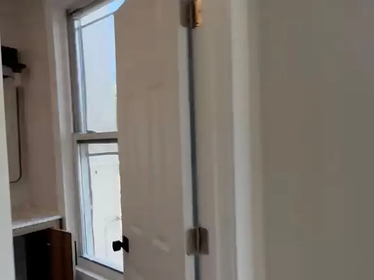 352 Bergen St #2 — Photo 15