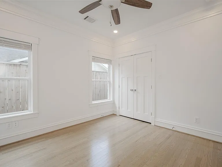 4814 Siegel St — Photo 15