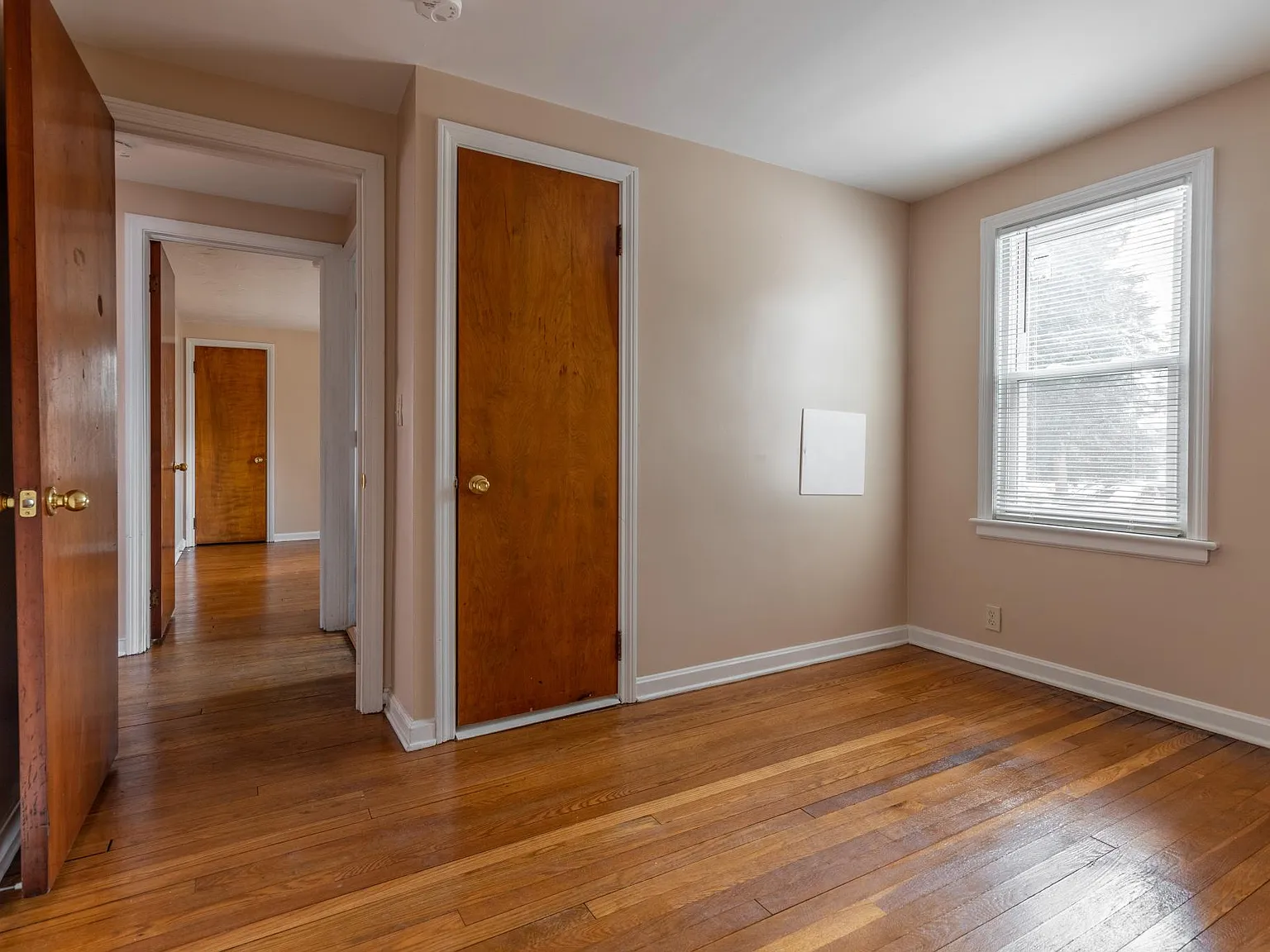24777 Highland Rd — Photo 4