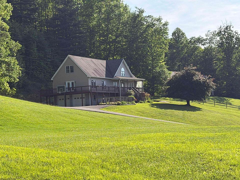 1st image of 611 Hart Ranch Rd