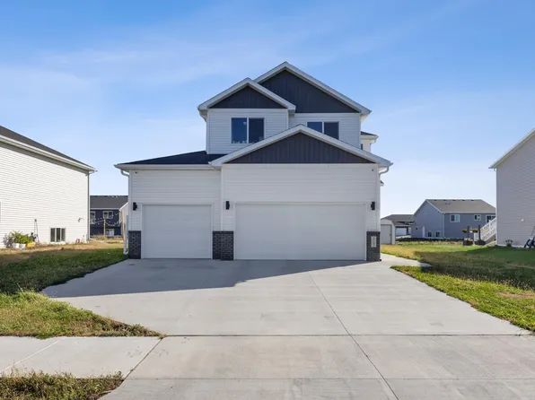 3732 18th St S, Moorhead, MN 56560