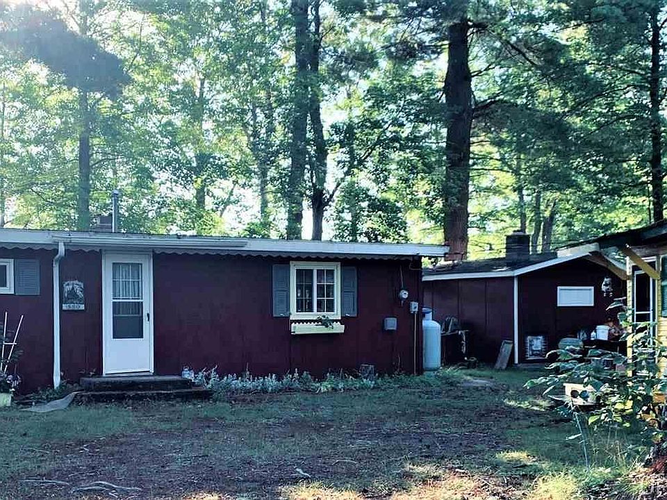 1st image of 580 S Mackinac Ln