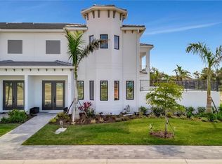6027 White Mangrove Ln, Bradenton, FL 34210