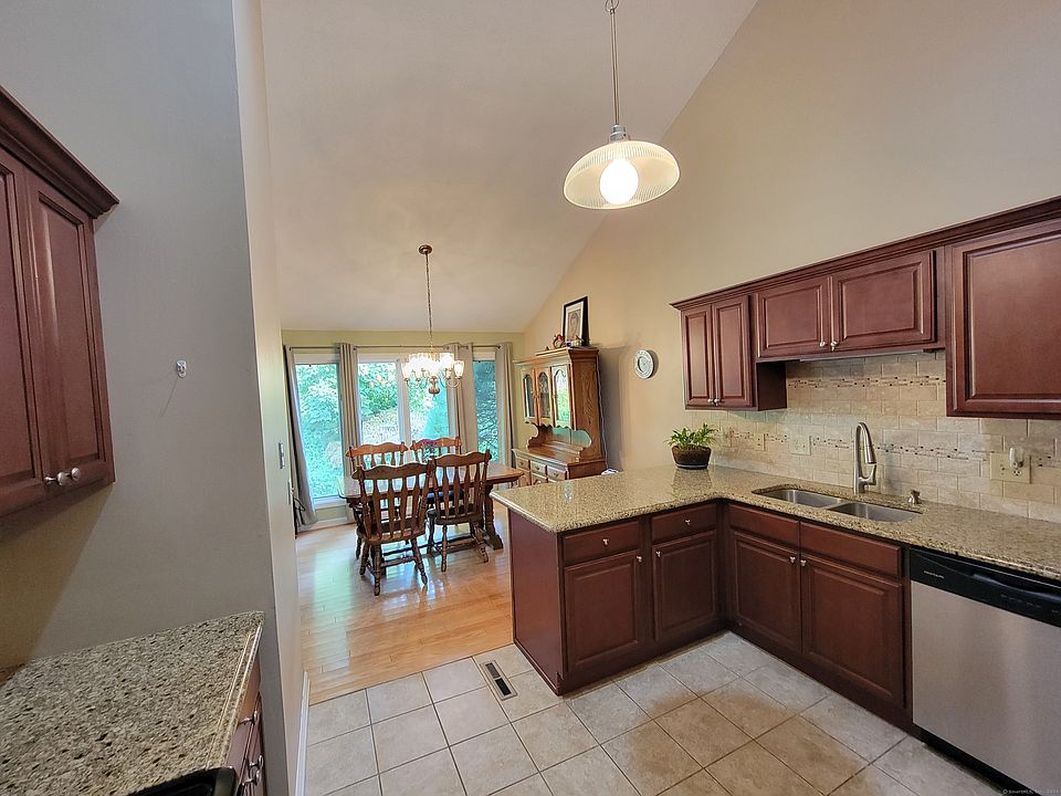 Spring Lake Village 85 Clearview Ct Southington CT Zillow