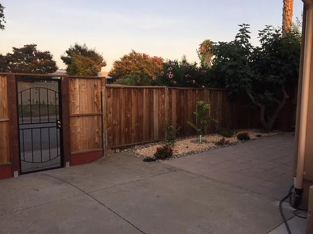 1407 Spruance Ct — Photo 7