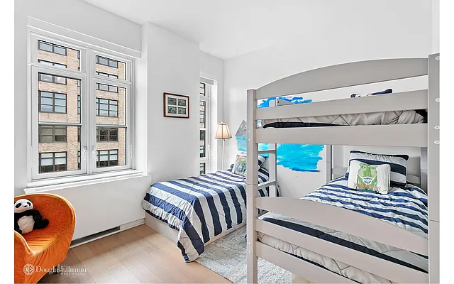 Rented by Douglas Elliman | media 27