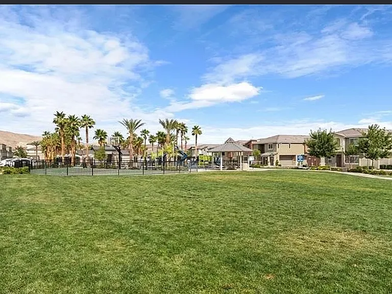 2766 Atomic Tangerine Way #1 — Photo 17