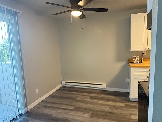 What a cute and cozy space perfect for your table and chairs!