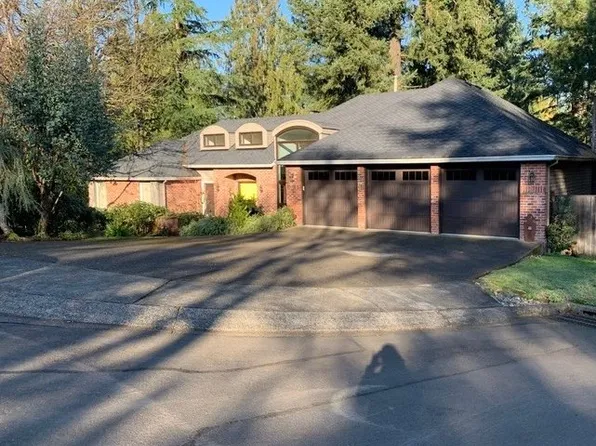 1795 Oak St, Lake Oswego, OR 97034