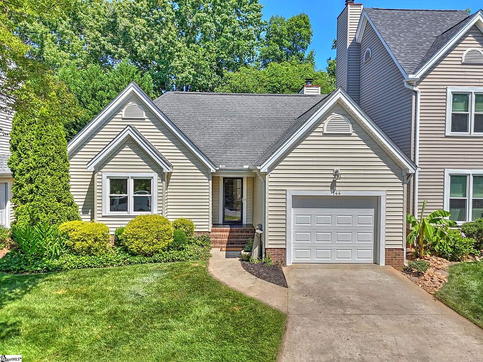 1st image of 144 Forest Lake Dr