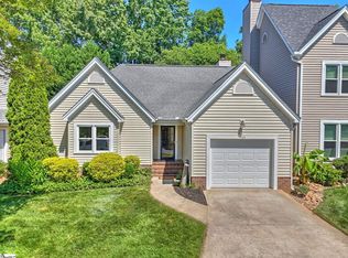 144 Forest Lake Dr, Simpsonville, SC 29681