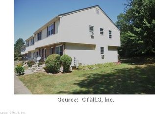 3-1 Countryside Ln, Middletown, CT 06457