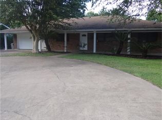 327 Hollyvale Dr, Houston, TX 77060