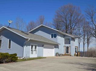 4761 Ridge Ln, Kewadin, MI 49648
