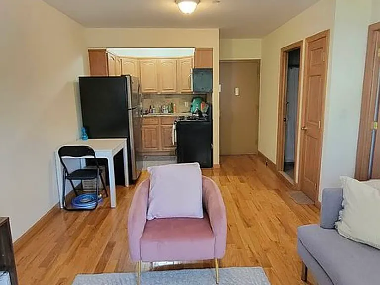 26-50 30th St #2F — Photo 2