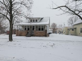 214 E 6th St, Fostoria, OH 44830