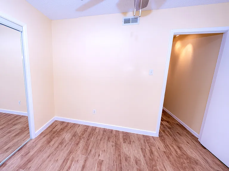 bedroom with closet