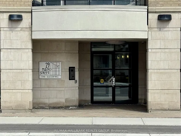 29 Main St #203 — Photo 2
