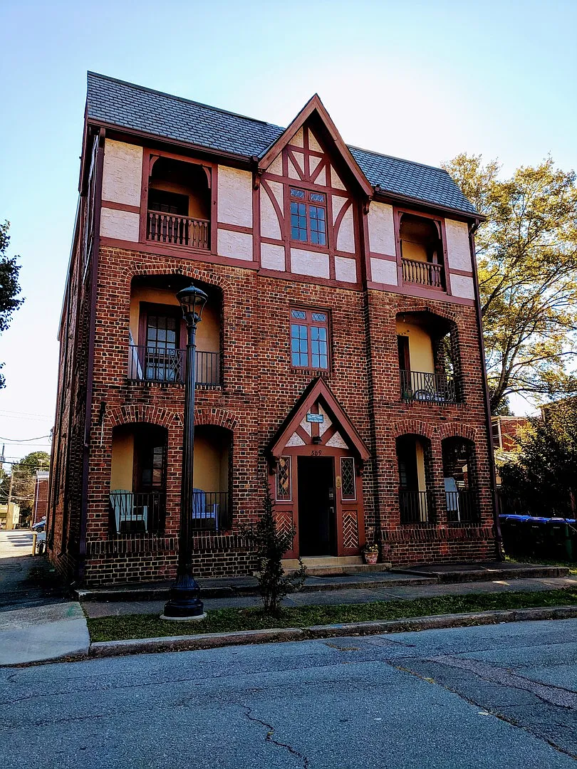 509 N. Mulberry Street — Photo 4