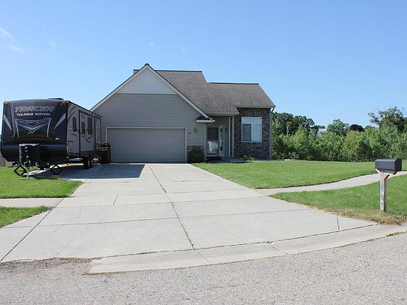 2nd image of 1072 Barnwood Dr
