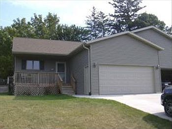 2nd image of 147 Ofallon Ct E