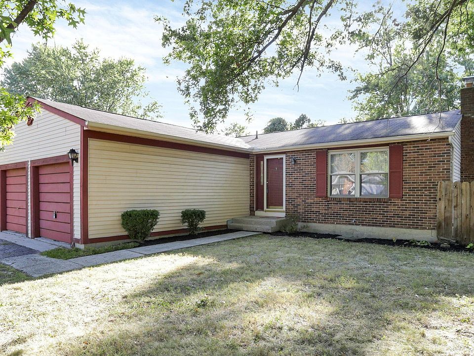1st image of 1305 Carlyle Dr