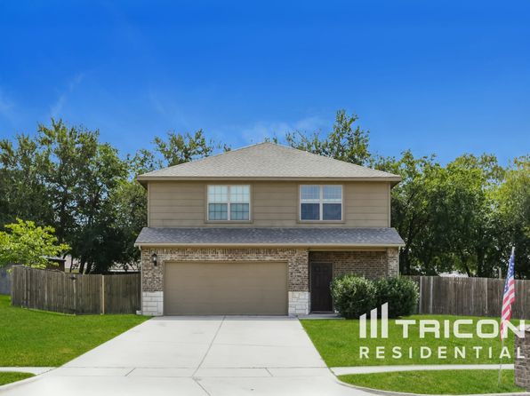 1003 Hoylake Ct