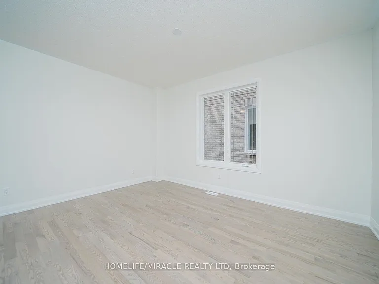 522 Askew Ct — Photo 4