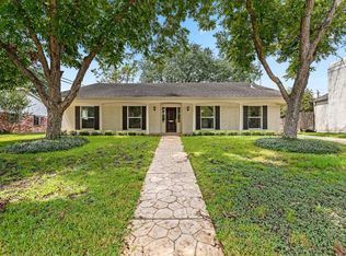 506 Briar Hill Dr, Houston, TX 77042