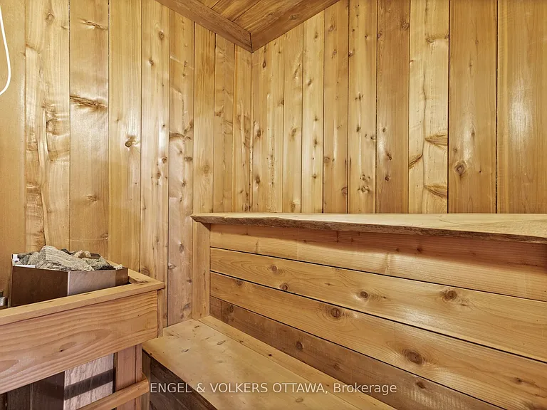 855 Weston Dr — Photo 27