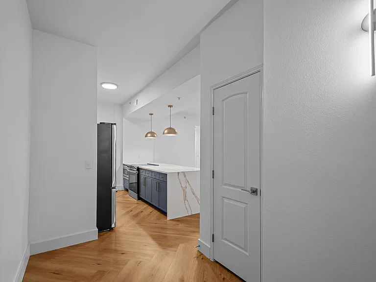 Remi — Photo 12